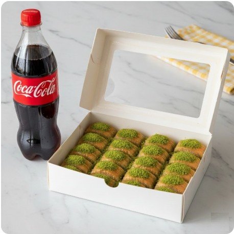 1000 Gr Fıstıklı Baklava 1 Litre Cola Nevşehir pasta